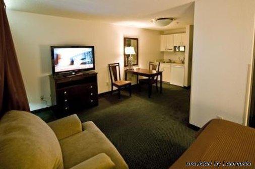 Vance Greystone Inn & Suites מראה חיצוני תמונה