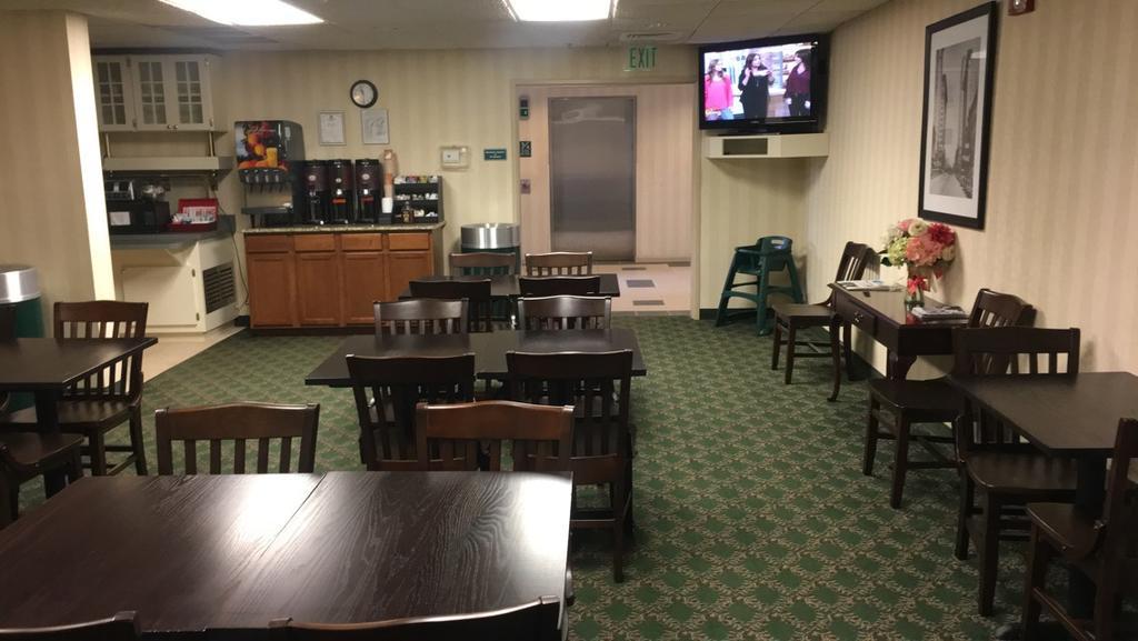 Vance Greystone Inn & Suites מראה חיצוני תמונה
