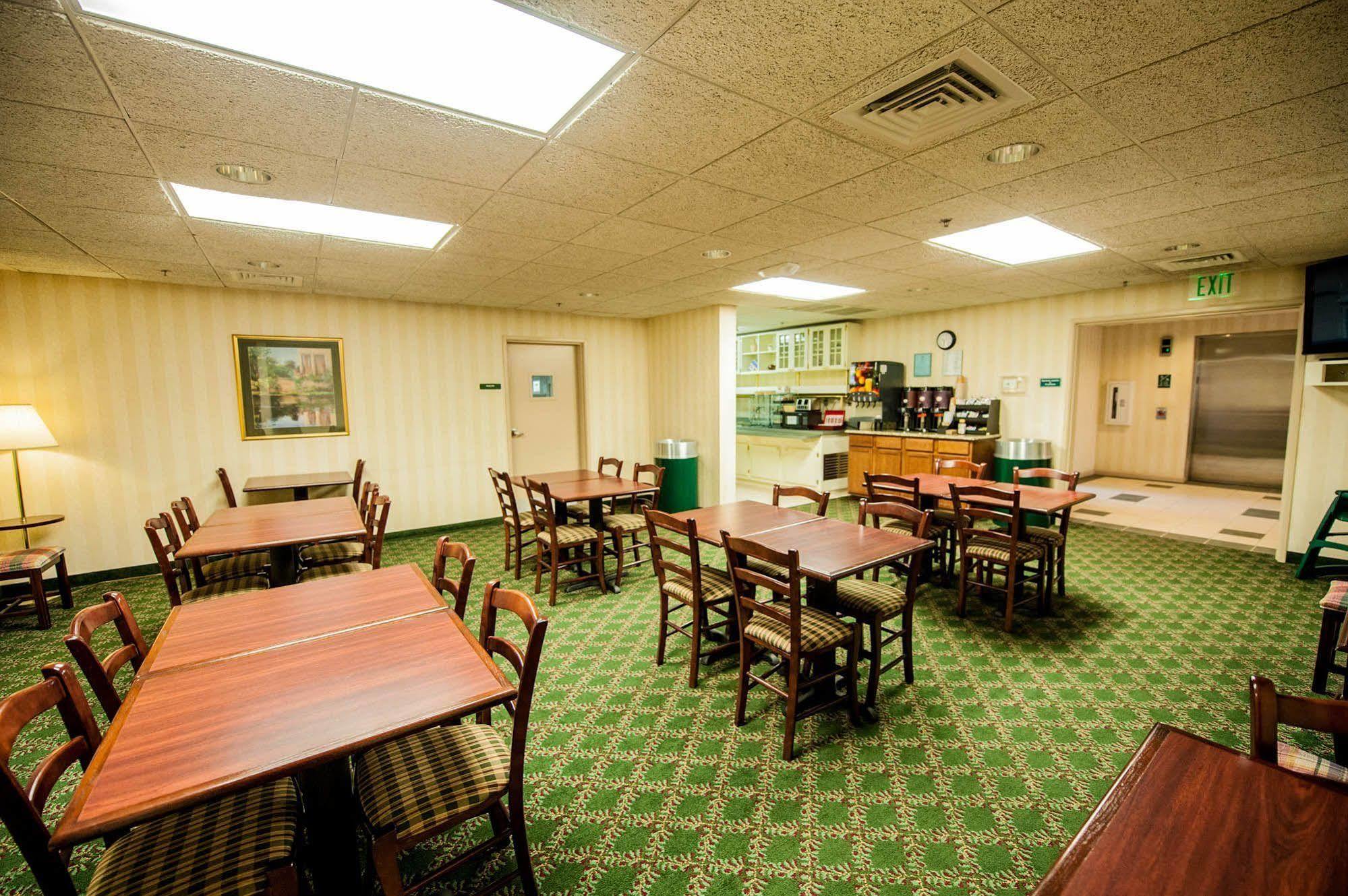 Vance Greystone Inn & Suites מראה חיצוני תמונה